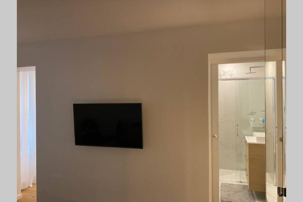 Stylist And Cosy Appartement In Montparnasse Paris Exteriör bild