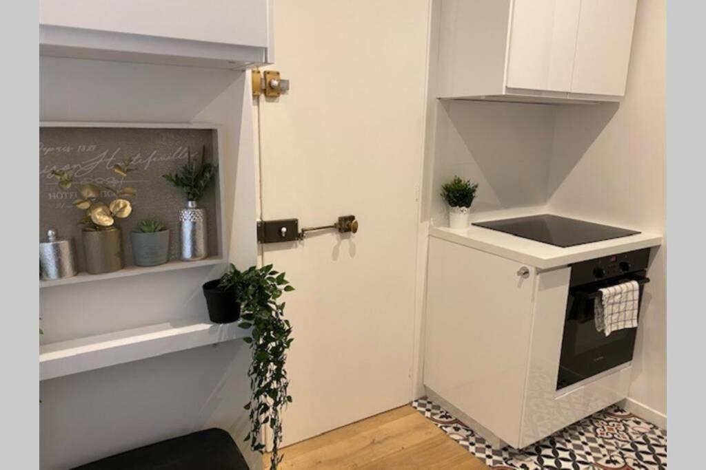 Stylist And Cosy Appartement In Montparnasse Paris Exteriör bild